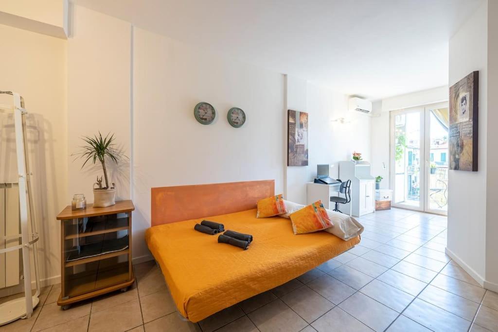 Le Cascine Park Spacious & Comfortable + Balcony Apartment
